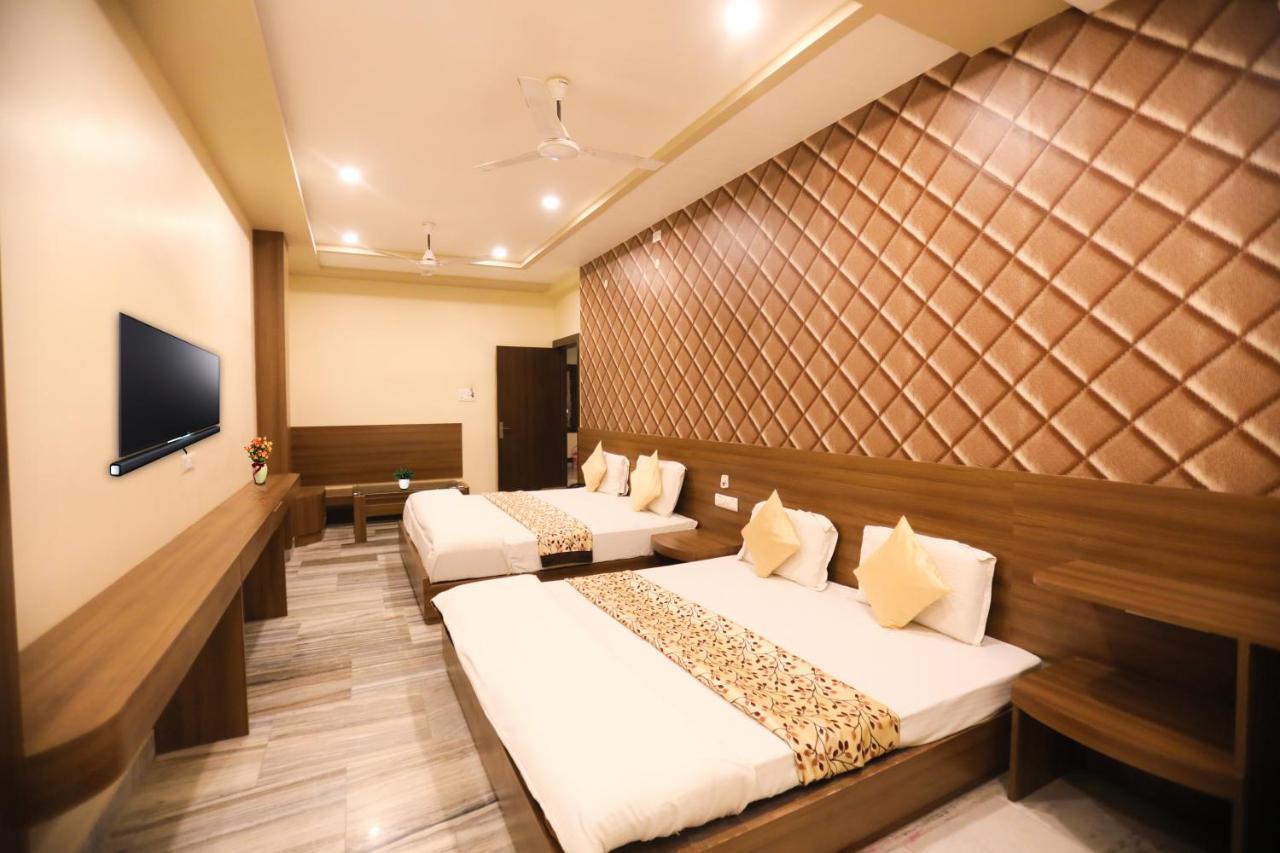 Hotel Vishwanath Βαρανάσι Εξωτερικό φωτογραφία