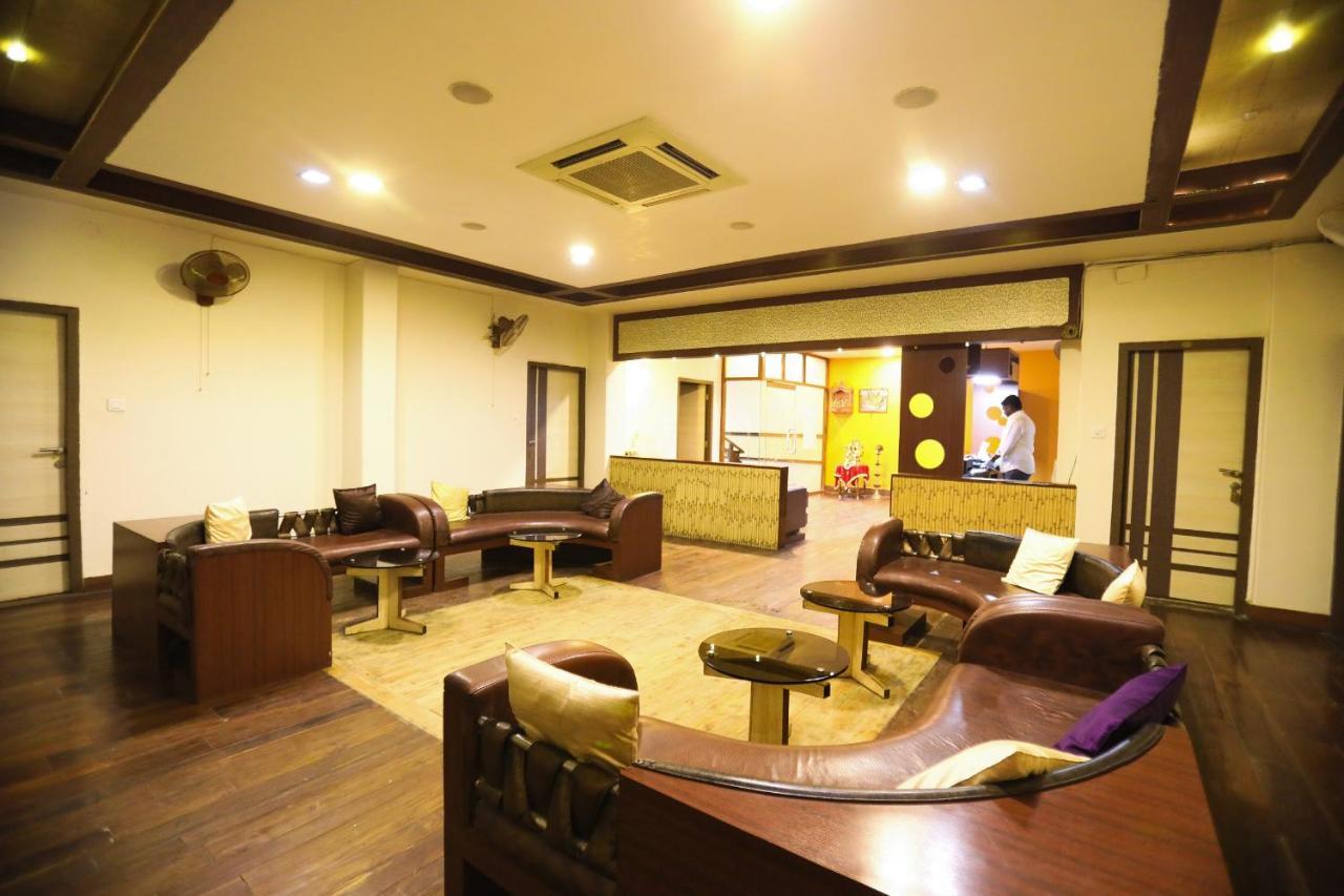 Hotel Vishwanath Βαρανάσι Εξωτερικό φωτογραφία